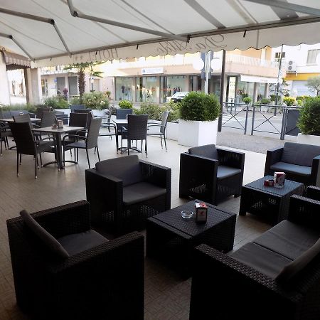 Hotel Udinese Da Aldo Езоло Экстерьер фото
